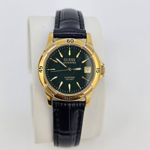 VTG Guess Women's Watch 27MM Green Dial Date New Black Leather Bands New Battery - Picture 1 of 12